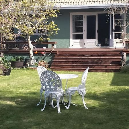 Amberly House Rotorua Bed and Breakfast Esterno foto