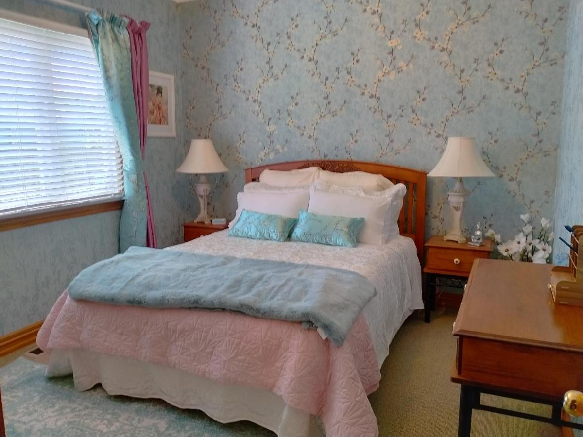 Amberly House Rotorua Bed and Breakfast Esterno foto