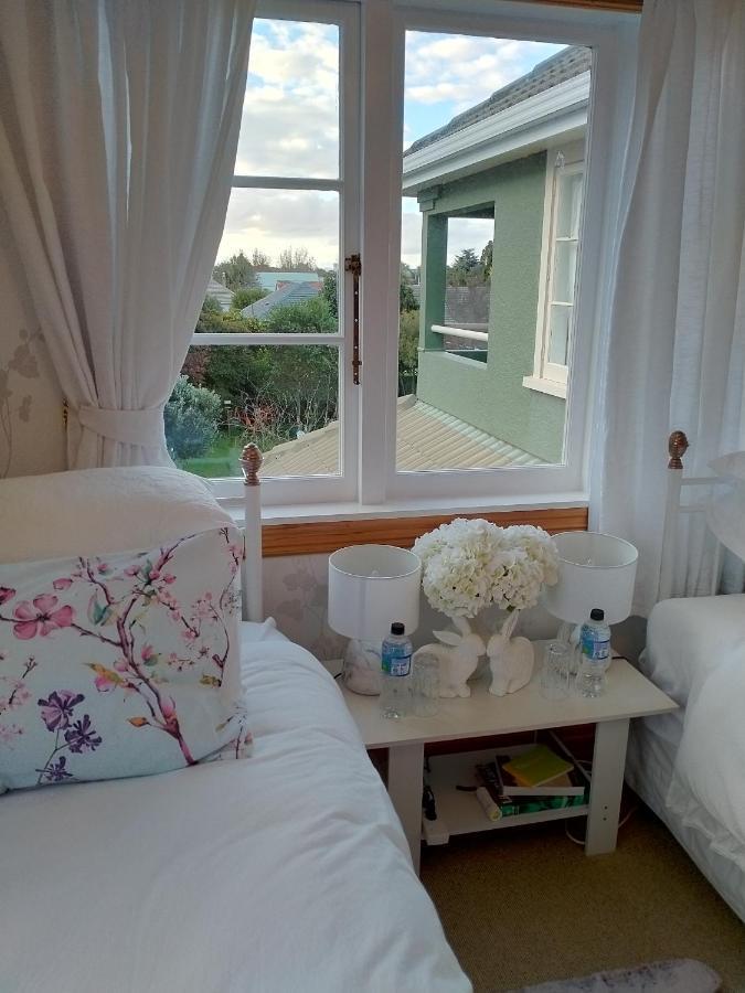 Amberly House Rotorua Bed and Breakfast Esterno foto